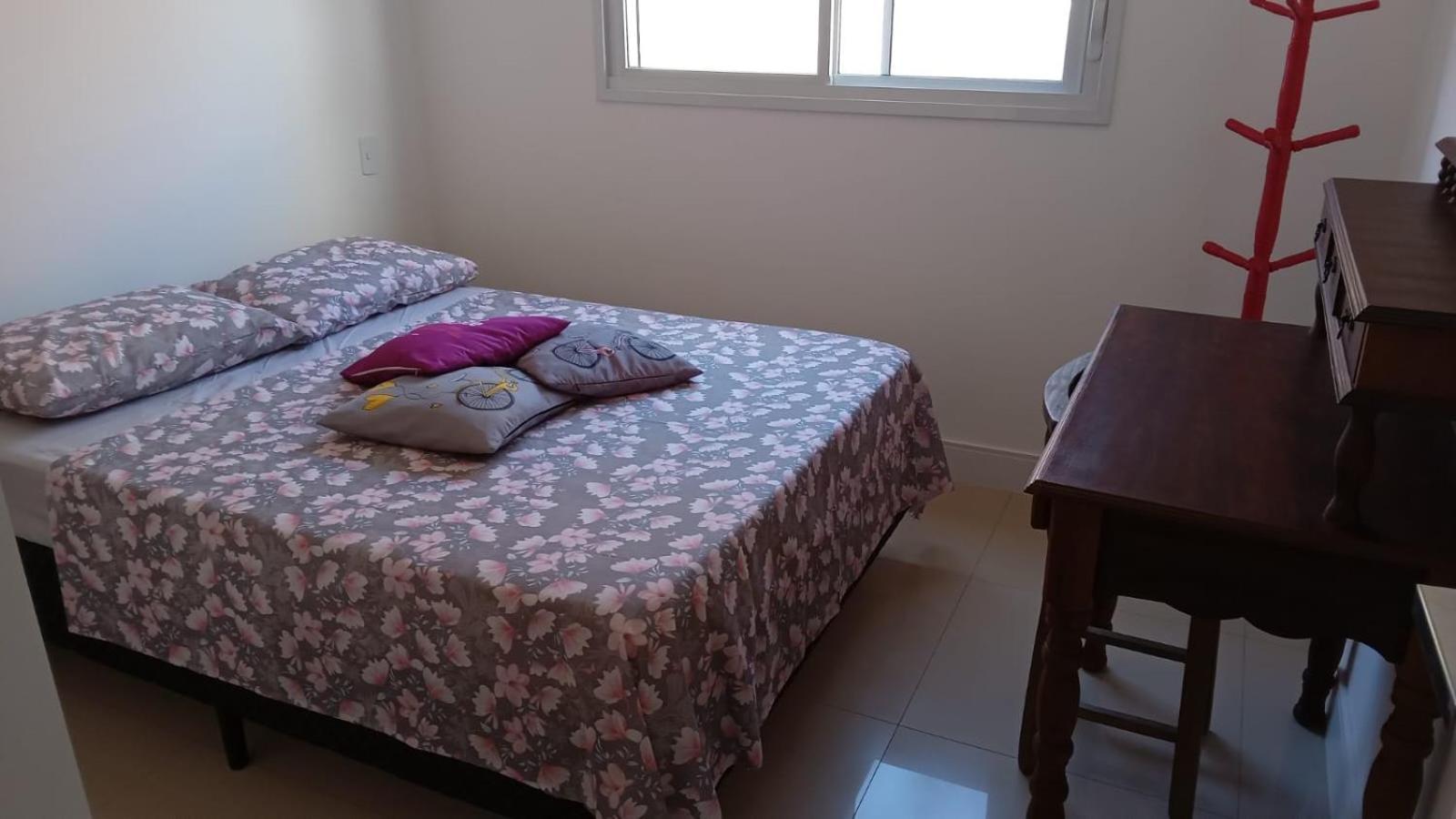 Apto Na De Palmas, Climatizado, Com Piscina, Proximo Ao Mar E Com Jardim Privativo *